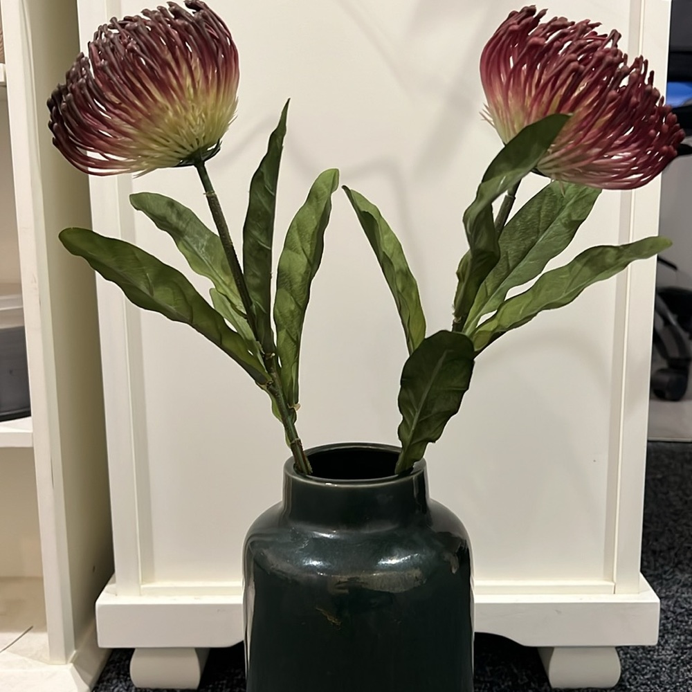 Magnolia home, Hunter, Green, cream base. Flowers not included.
